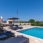 Casa Claudia Villa