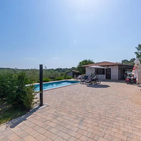 Casa Claudia *