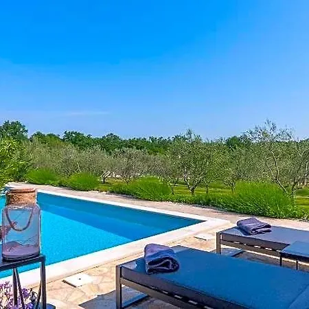 빌라 Casa Claudia Novigrad Istria
