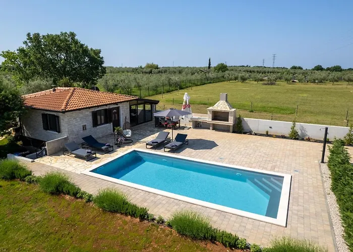 Casa Claudia Villa *