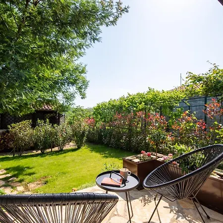 Casa Claudia Villa *